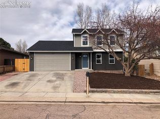 1060 Harbourne St, Colorado Springs, CO 80911