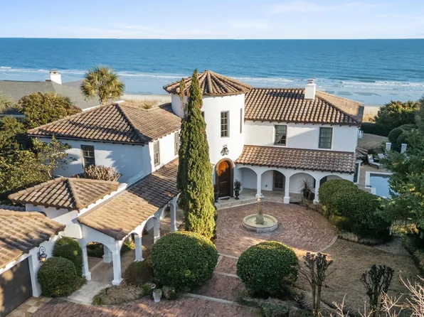 6204 N Ocean Blvd., Myrtle Beach, SC 29577