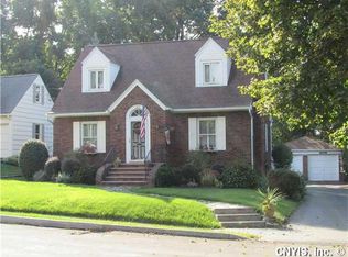 220 Overlook Dr, Syracuse, NY 13207