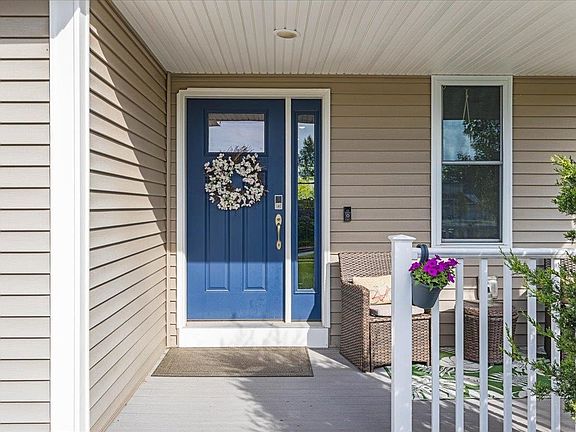 2nd image of 38 Chase Court