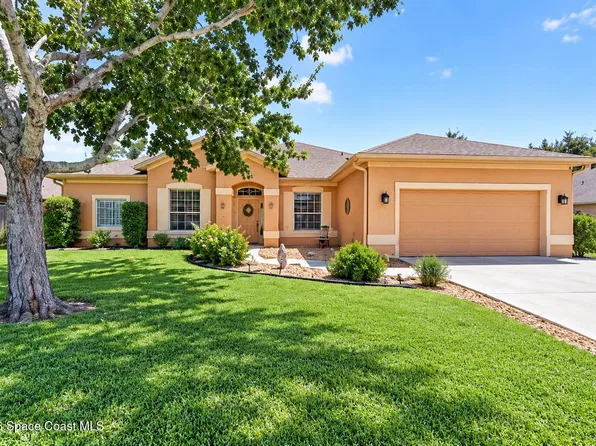 2410 Summer Brook St, Melbourne, FL 32940