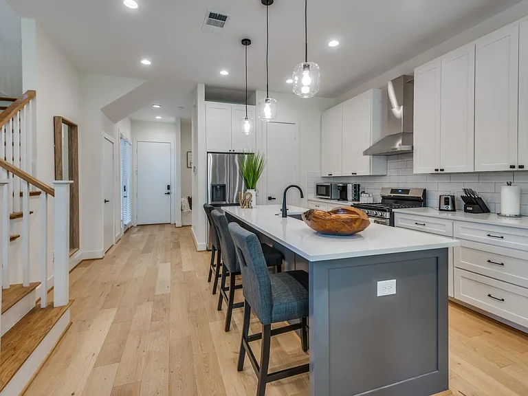 1005 Mount Auburn Ave — Photo 9