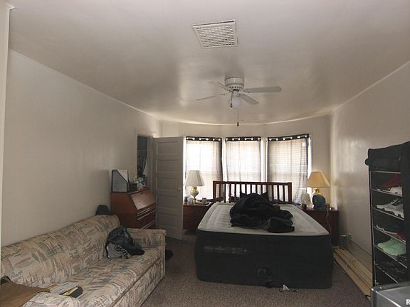 4th image of 1117 E Hines Ave