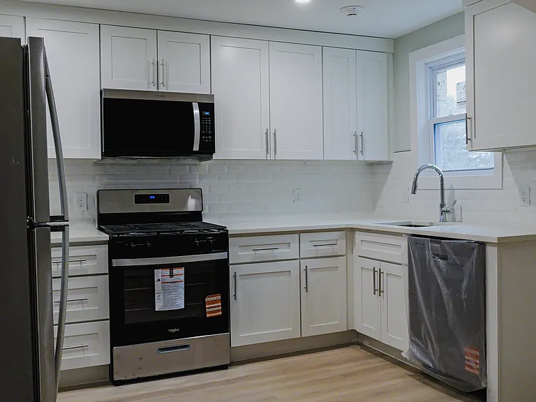 314 Pond St #3 — Photo 7