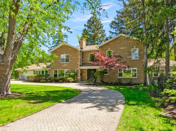 1437 Central Pkwy, Glenview, IL 60025