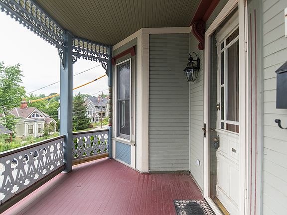 2nd image of 514 Tusculum Ave