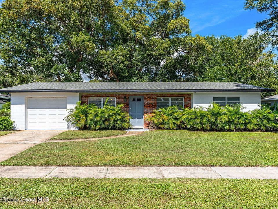 1st image of 2870 Starlight Dr