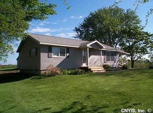 1429 White Rd, Cato, NY 13033