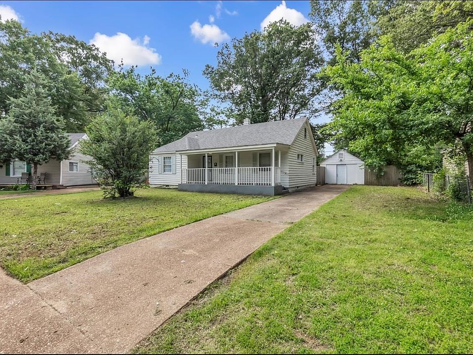 1st image of 1078 E Walthal Cir