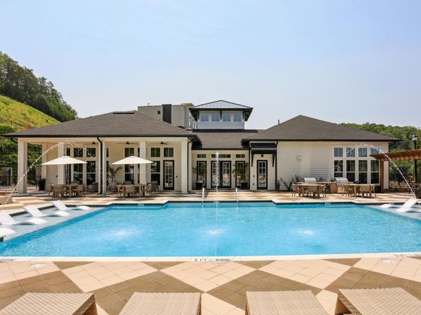 75 Overlook Pkwy SE #110