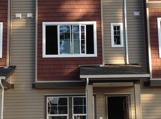 10588 NE Cedar Falls Loop, Hillsboro, OR 97006