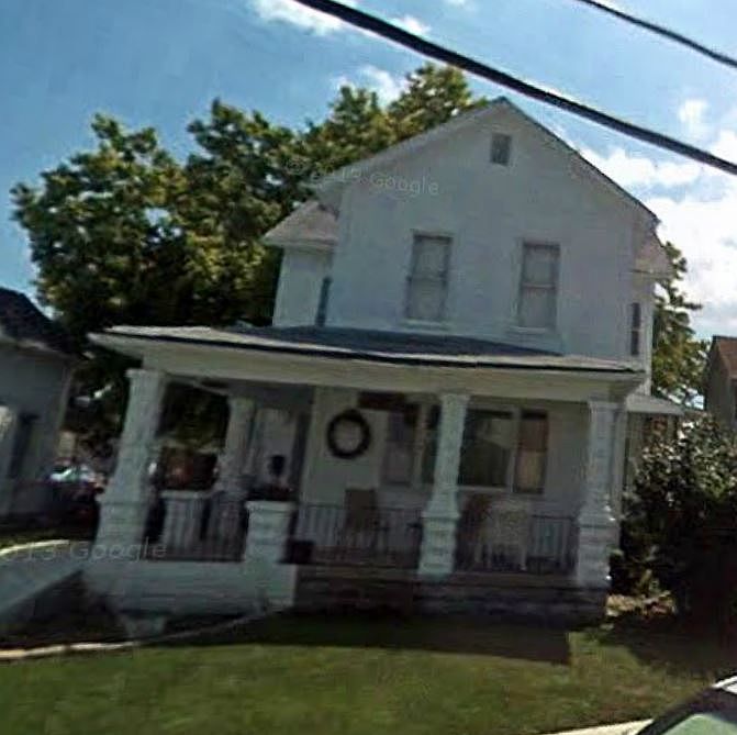 1st image of 813 South St