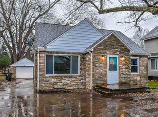 52 Canton Rd, Akron, OH 44312