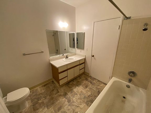 5th image of 12-1416 Grant Ave #12