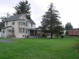 131 Jackson Ave, Folsom, PA 19033