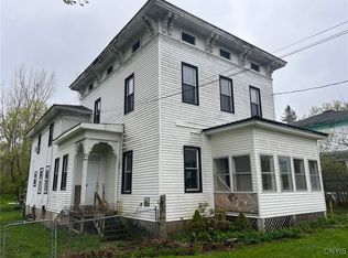 109 Mechanic St, Antwerp, NY 13608