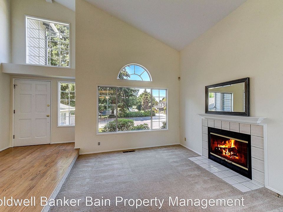 1st image of 12630 NE 94th Way