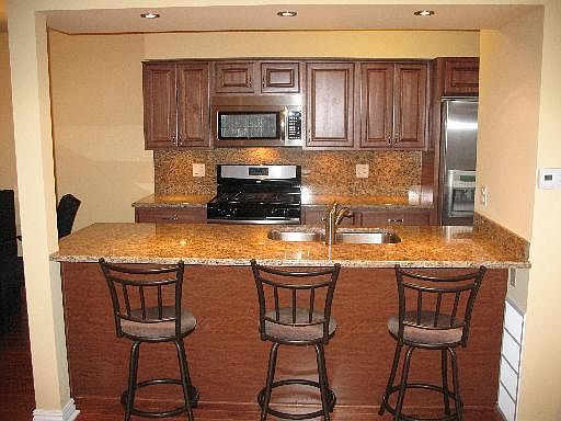 3rd image of 1012 Cove Dr Unit 148-B
