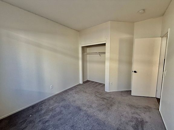 4th image of 13729 Basswood Dr