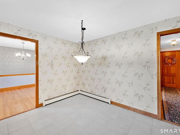 3rd image of 16 Ivory Road