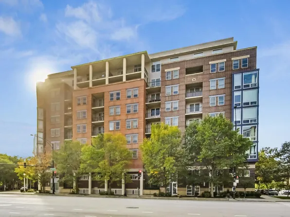 437 W Division St APT 705, Chicago, IL 60610