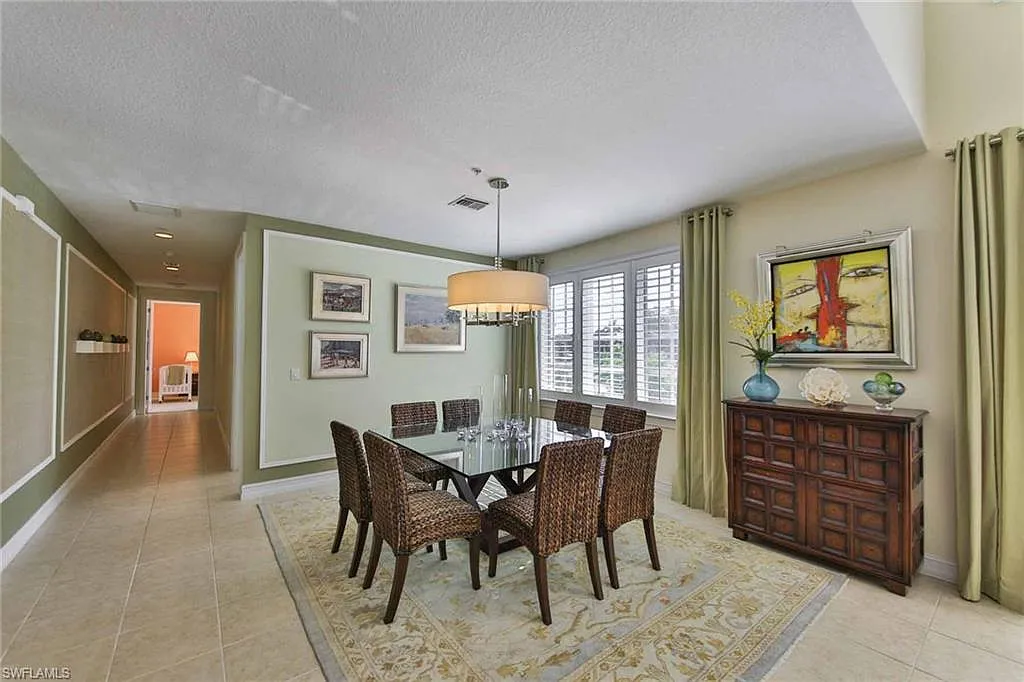 3 bed, 2.0 bath, 2700 sqft, $20,000 — Photo 4