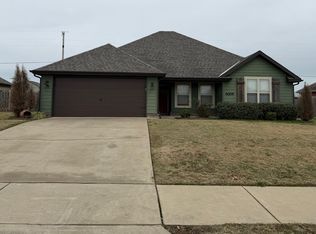 4009 Deerhurst St, Springdale, AR 72764