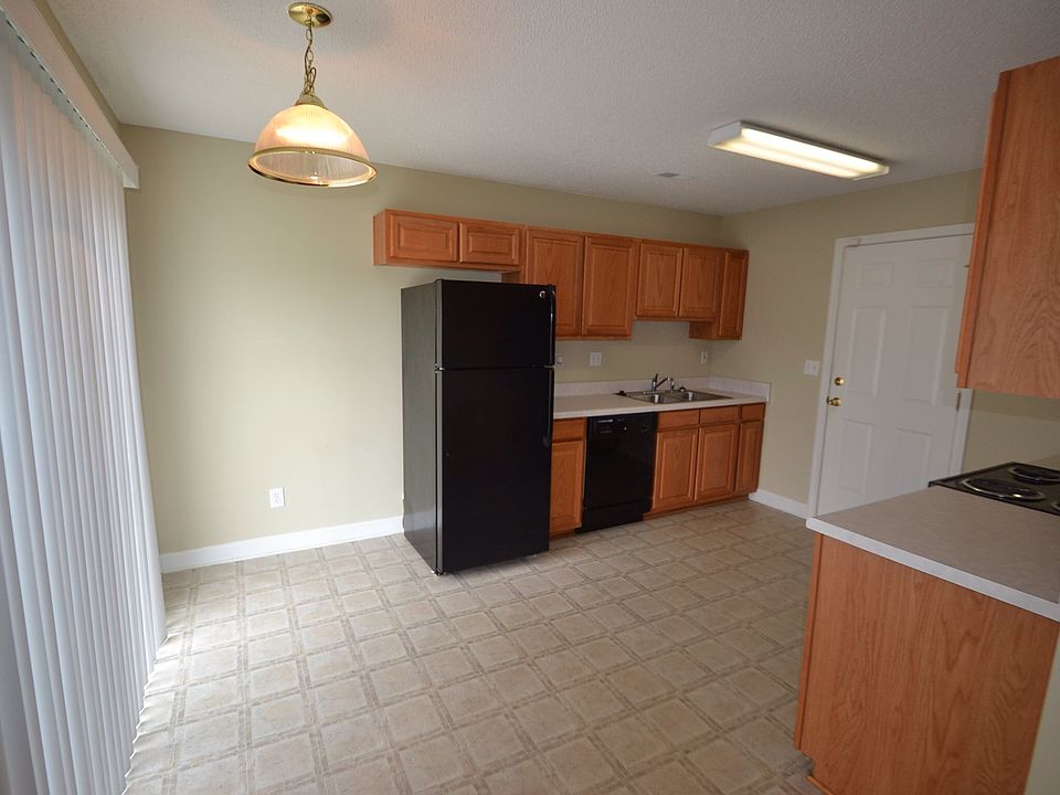 2nd image of 2540 Gelsinger Ave