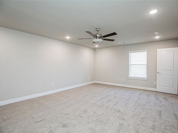 5th image of 6702 SW Basswood Ave