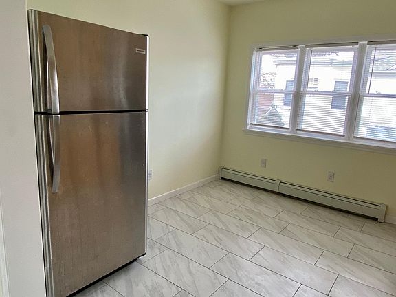 2nd image of 236 Bay 10th St Floor 2