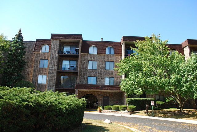 2nd image of 2050 Valencia Dr APT 107