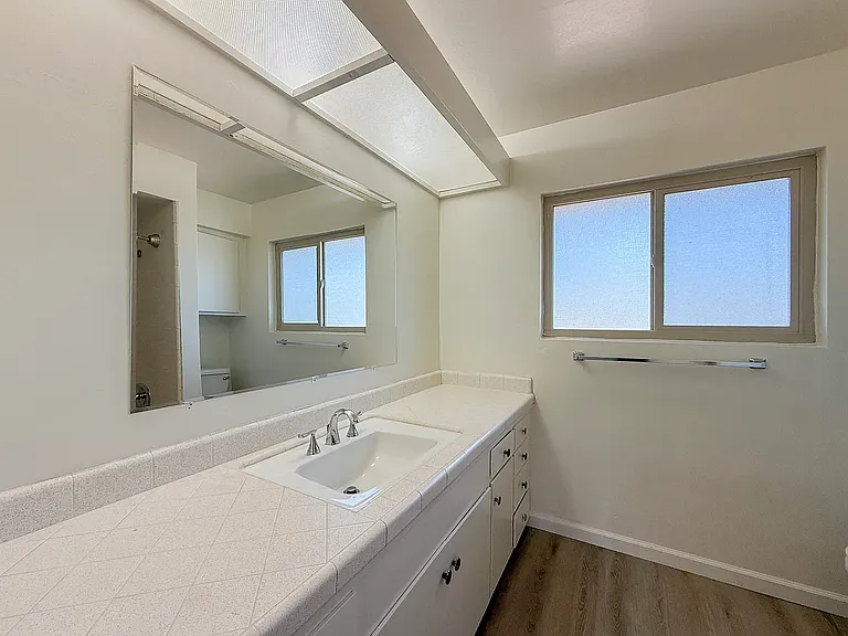 4375 46th St #10 — Photo 7