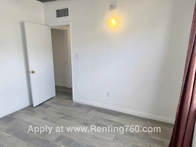 6462 Palo Verde Ave — Photo 10