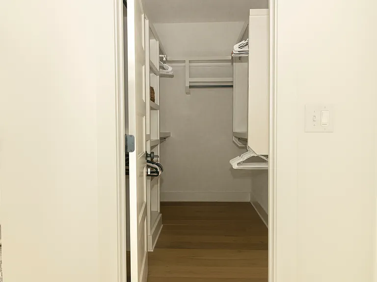2048 Maple View Ln — Photo 28