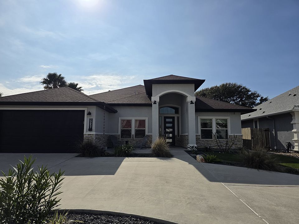 1st image of 15657 Three Fathoms Bank Dr