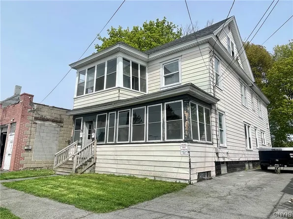 (undisclosed Address), Syracuse, NY 13204