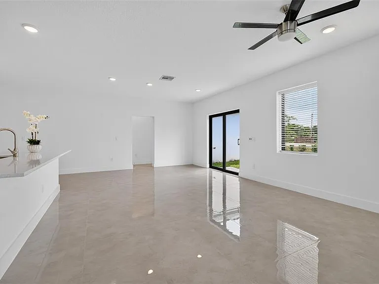6336 Chorus Dr — Photo 29