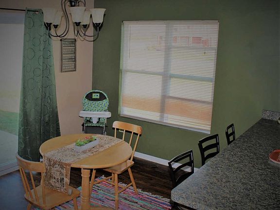 4th image of 1719 Samantha Ln
