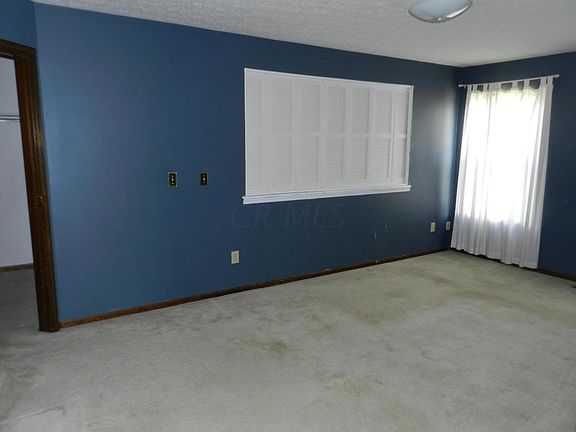 3rd image of 3182 Eppleworth Dr