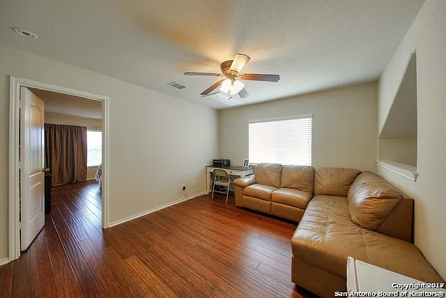 4202 Woodbridge Way — Photo 11