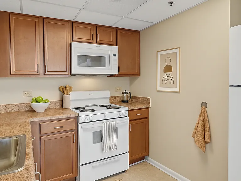 Christopher Towers Senior Apartments - 62 & Older — Photo 3