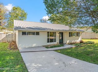 124 Beverly Cir, Oak Ridge, TN 37830