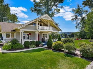 31801 SE 3rd St, Carnation, WA 98014