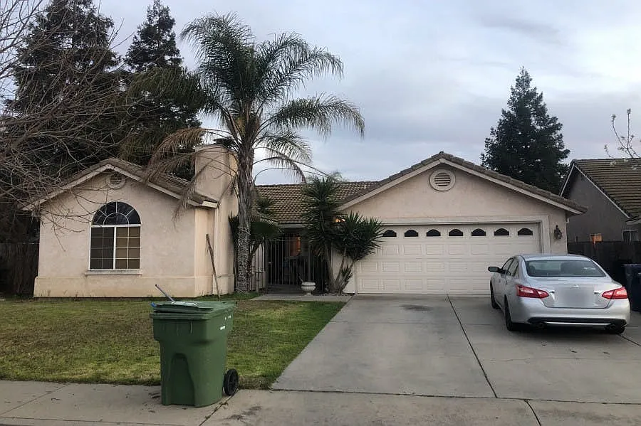 834 Cole Ave photo 1