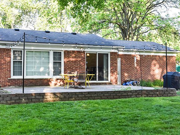 5th image of 2740 Alveston Dr
