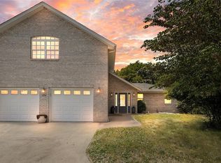 104 Pickett St, Bethalto, IL