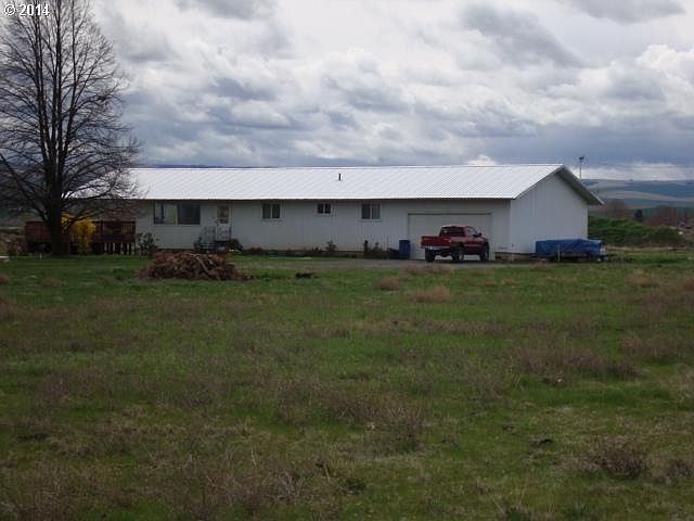 2nd image of 84329 Highway 11