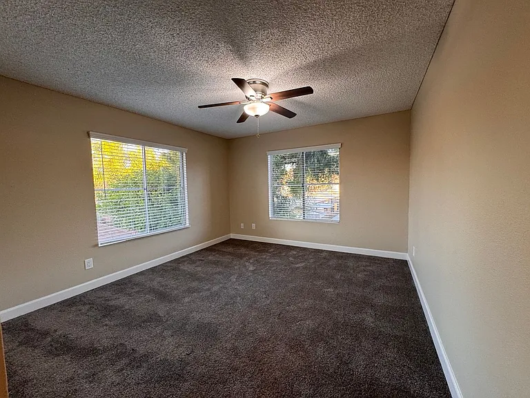 Montebello Villas — Photo 21