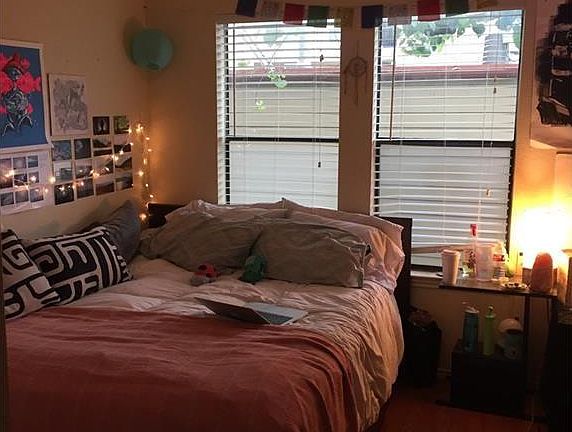 3rd image of 2706 Salado St APT 208