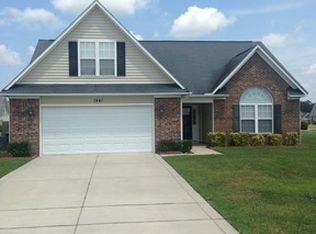 1941 Caviness St, Fayetteville, NC 28314